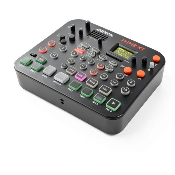 Audio Sampler SONICWARE 15key plastic tracker TRK030-4